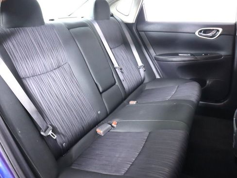 Used 2019 Nissan Sentra SV FWD image 37