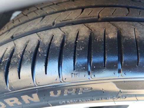 Used 2017 Buick Cascada Premium image 38