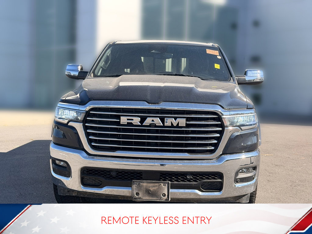 Used 2025 RAM 1500 Laramie AWD/4WD image 7