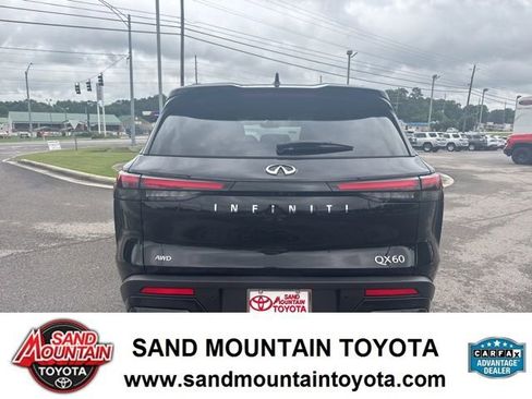 Used 2025 INFINITI QX60 Pure AWD/4WD image 4