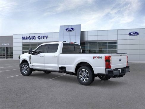 New 2026 Ford F350 Lariat w/ Lariat Ultimate Package image 4