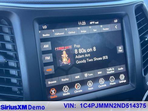 Used 2022 Jeep Cherokee Latitude Lux w/ Sun & Sound Group image 28