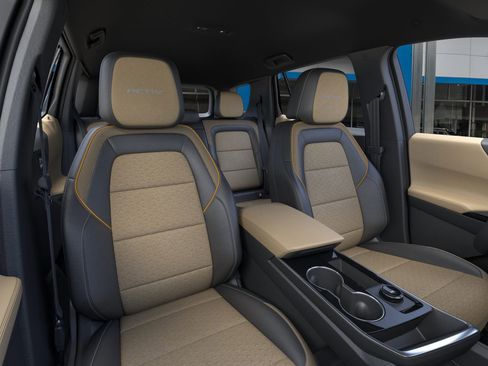 New 2026 Chevrolet Equinox ACTIV w/ Safety and Technology Package image 40