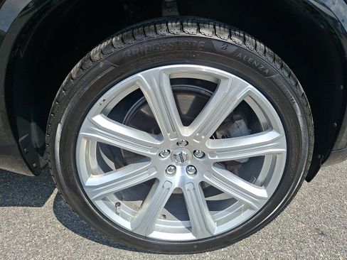 Used 2017 Volvo XC90 T8 Excellence AWD/4WD image 8