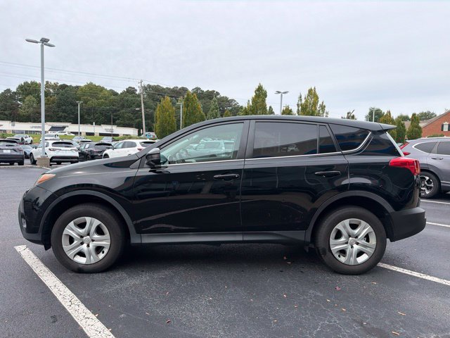 Used 2015 Toyota RAV4 LE AWD/4WD image 10