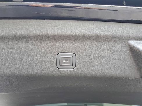 Used 2026 Cadillac Escalade Sport w/ LPO, ONYX Package image 28