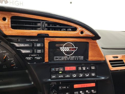 Used 1994 Chevrolet Corvette Coupe image 21