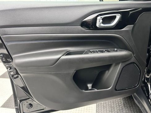 New 2026 Jeep Compass Latitude image 10