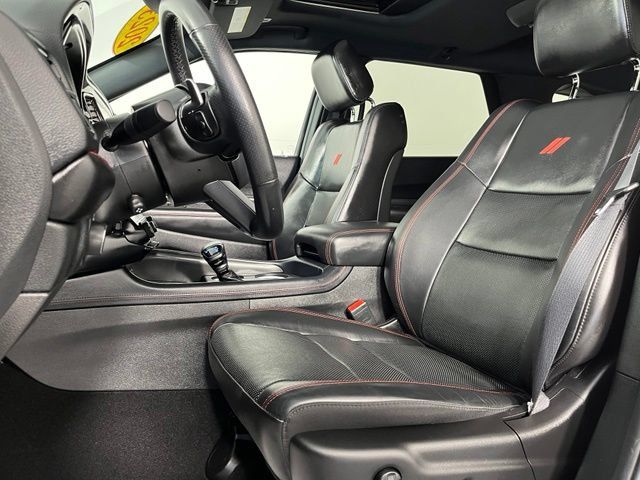 Used 2023 Dodge Durango R/T AWD/4WD image 17