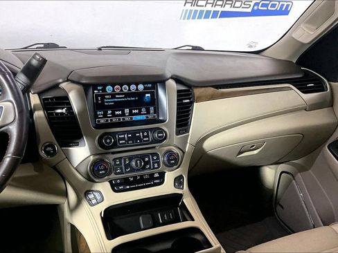 Used 2019 GMC Yukon XL Denali w/ Open Road Package RWD image 5