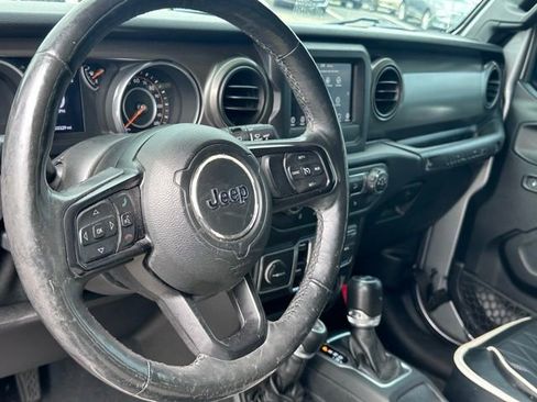 Used 2018 Jeep Wrangler Unlimited Sport S image 11