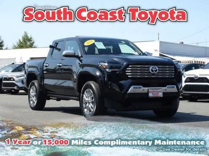 Used 2024 Toyota Tacoma Limited w/ Limited Package (LT)