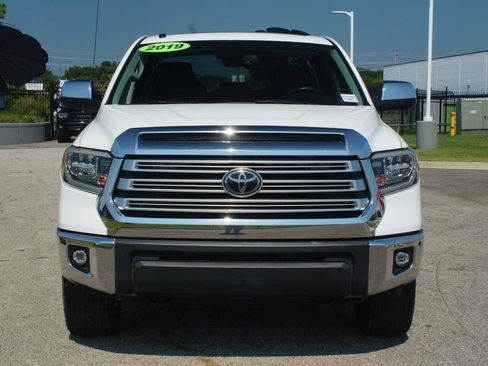 Used 2019 Toyota Tundra Limited w/ Limited Premium Package AWD/4WD image 26