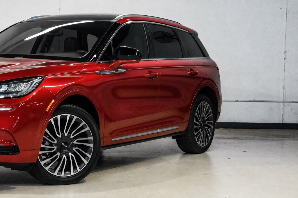 Used 2022 Lincoln Corsair AWD w/ Premium Package image 7