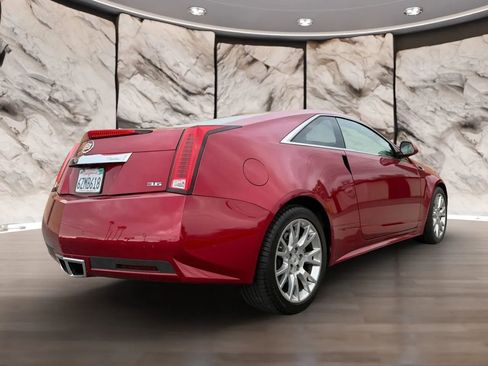 Used 2012 Cadillac CTS Premium RWD image 6