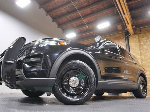 Used 2020 Ford Explorer 4WD Police Interceptor image 3