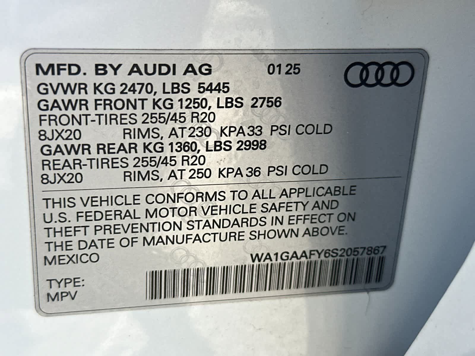 Used 2025 Audi Q5 2.0T Premium w/ Convenience Plus Package AWD/4WD image 29