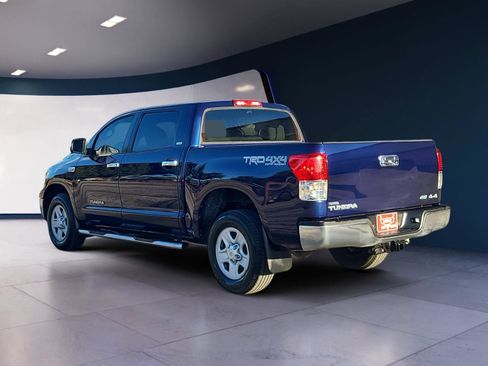 Used 2012 Toyota Tundra 4x4 CrewMax w/ SR5 Pkg image 3