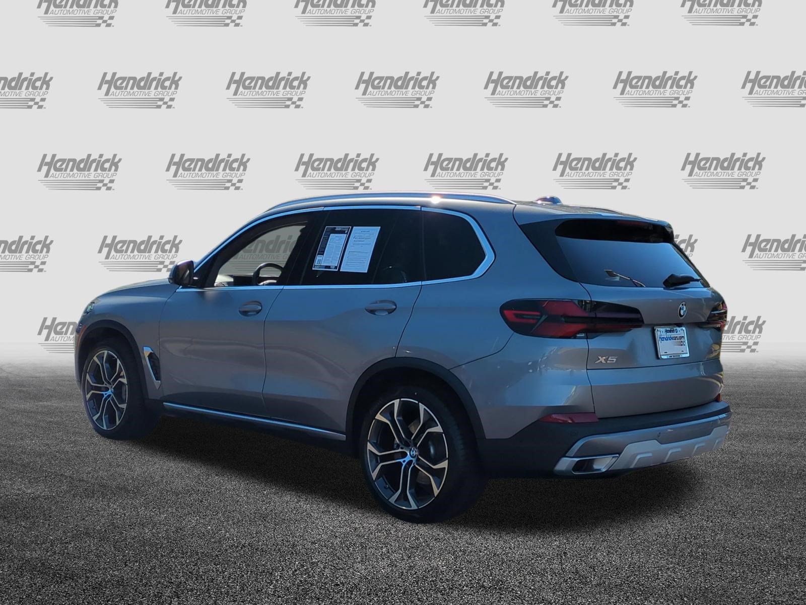 Certified 2025 BMW X5 xDrive40i AWD/4WD image 8
