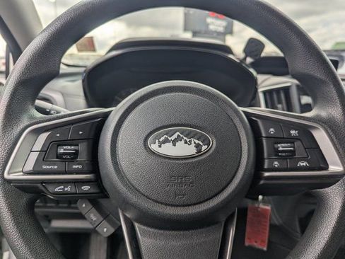 Used 2019 Subaru Crosstrek 2.0i w/ Eyesight System image 18