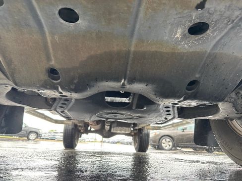 Used 2001 Toyota Tacoma PreRunner RWD image 13