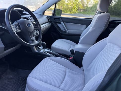 Used 2016 Subaru Forester 2.5i w/ Alloy Wheel Package AWD/4WD image 2