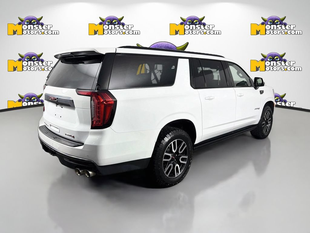 Used 2024 GMC Yukon XL AT4 w/ Technology Package AWD/4WD image 5