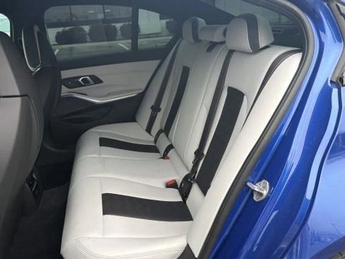 Used 2025 BMW M3 Competition w/ Executive Package image 15