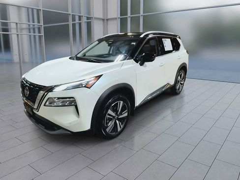 Used 2021 Nissan Rogue SL w/ Premium Package AWD/4WD image 4
