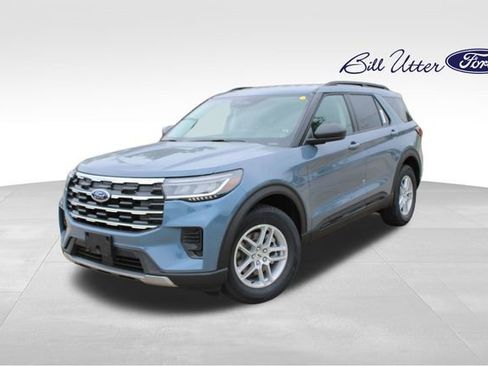 New 2026 Ford Explorer Active RWD image 1