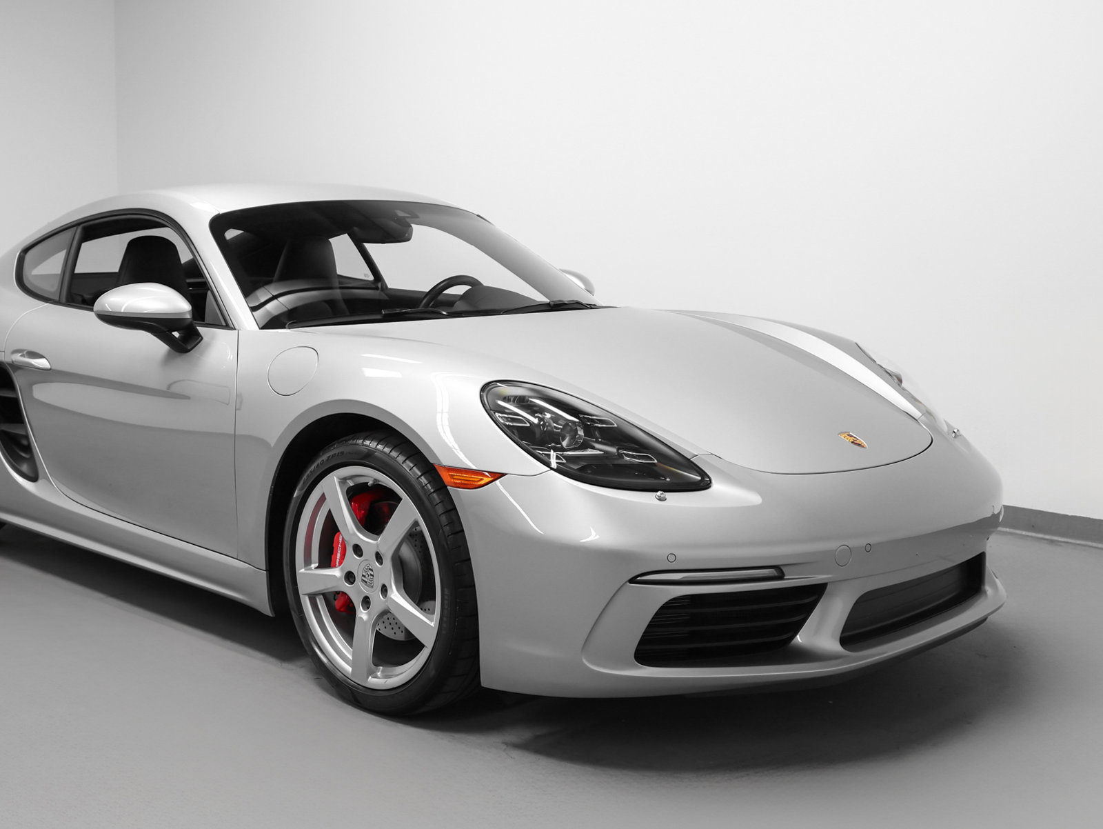 Certified 2021 Porsche 718 Cayman S RWD image 9