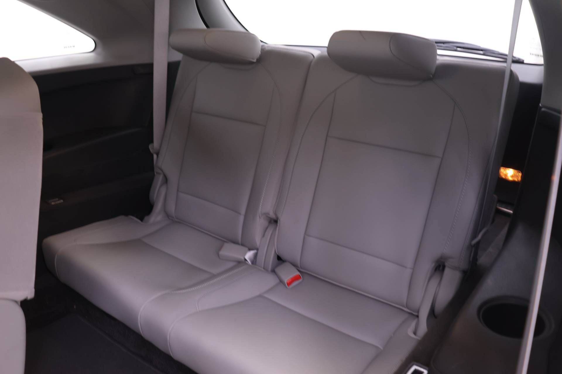 Used 2018 Acura MDX w/ Technology Package AWD/4WD image 15
