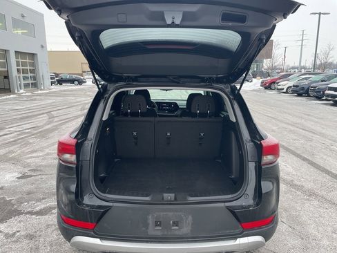 Used 2024 Chevrolet TrailBlazer LT image 9