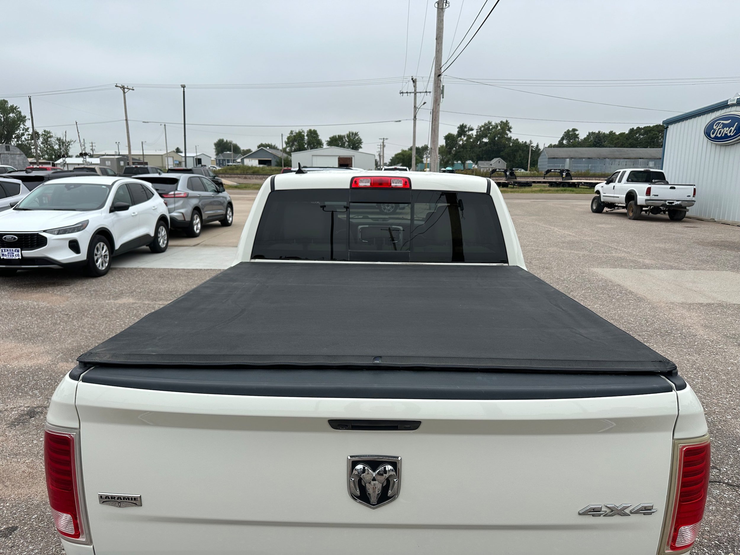 Used 2016 RAM 1500 Laramie w/ Convenience Group AWD/4WD image 33