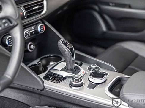 Used 2024 Alfa Romeo Giulia Ti RWD image 20