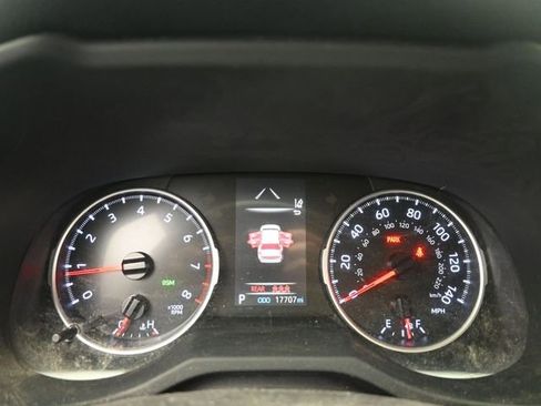 Used 2019 Toyota RAV4 LE w/ All Weather Liner Package image 19