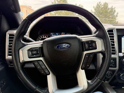 Used 2016 Ford F150 Lariat AWD/4WD image 29