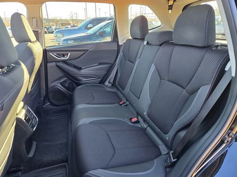 Used 2020 Subaru Forester Premium image 26
