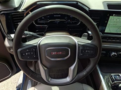 Used 2024 GMC Sierra 1500 SLT w/ SLT Premium Plus Package AWD/4WD image 20