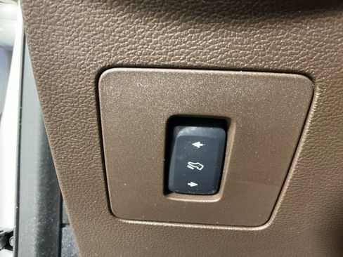 Used 2017 Ford F150 King Ranch w/ Equipment Group 601A Luxury image 20