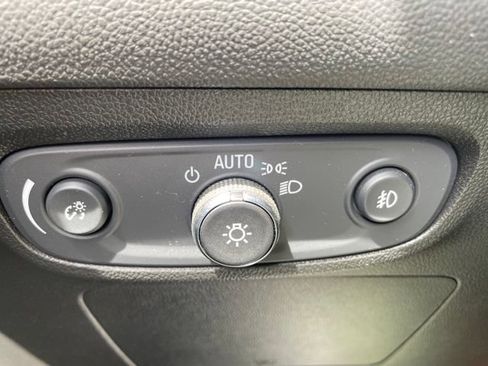 Used 2022 Buick Encore GX Preferred FWD image 13