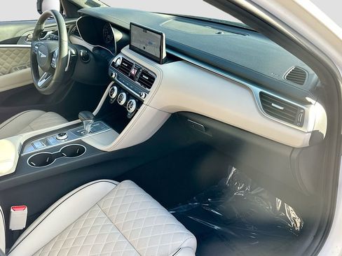 Used 2023 Genesis G70 3.3T w/ Sport Prestige Package image 30