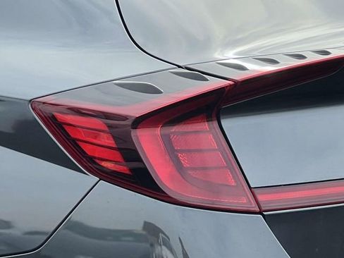 Certified 2023 Hyundai Sonata SEL w/ Convenience Package image 10