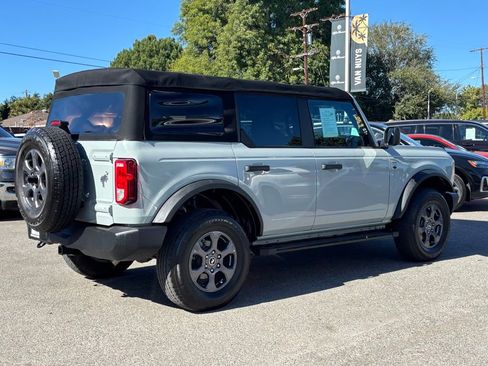 Used 2022 Ford Bronco Big Bend image 4