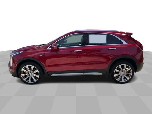 Certified 2023 Cadillac XT4 Premium Luxury FWD image 8