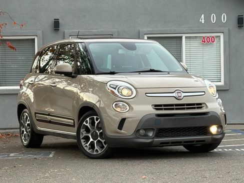 Used 2014 FIAT 500L Trekking w/ Popular Equipment Group image 3