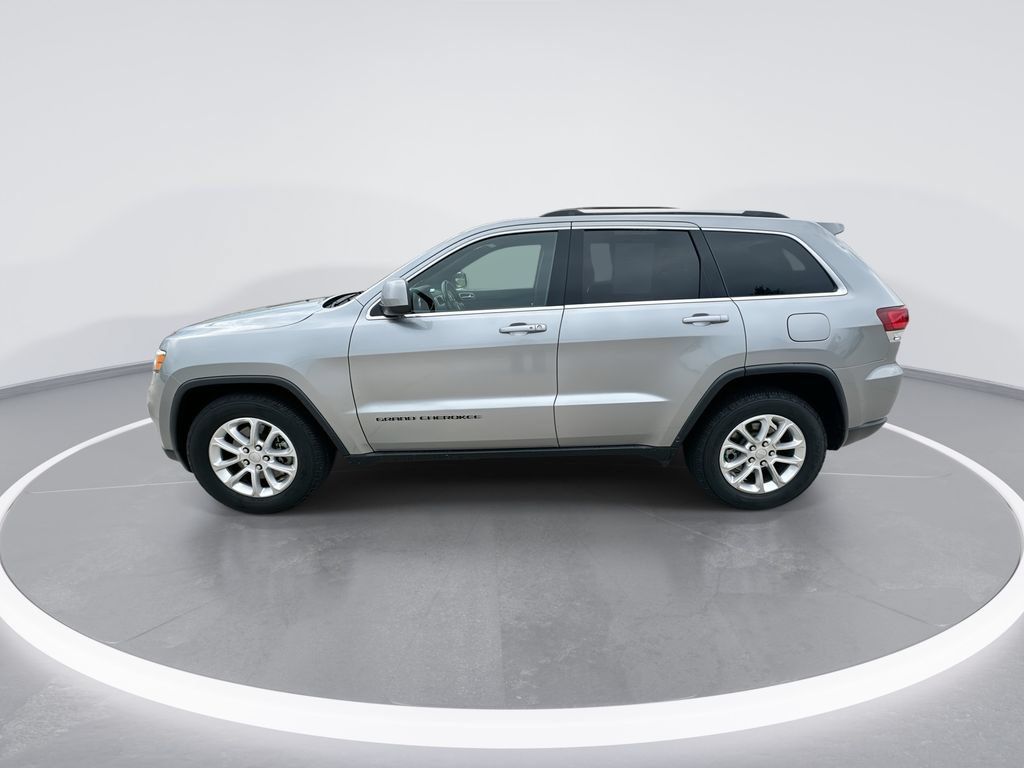 Used 2021 Jeep Grand Cherokee Laredo RWD image 5