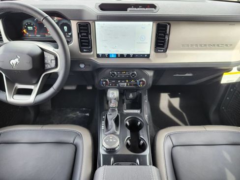 New 2026 Ford Bronco Outer Banks AWD/4WD image 14