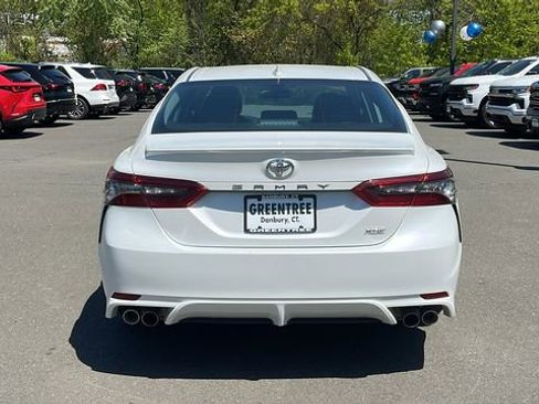 Used 2024 Toyota Camry XSE FWD image 5