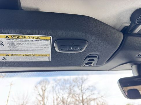 Used 2021 Jeep Gladiator Overland w/ Popular Equipment Package image 11